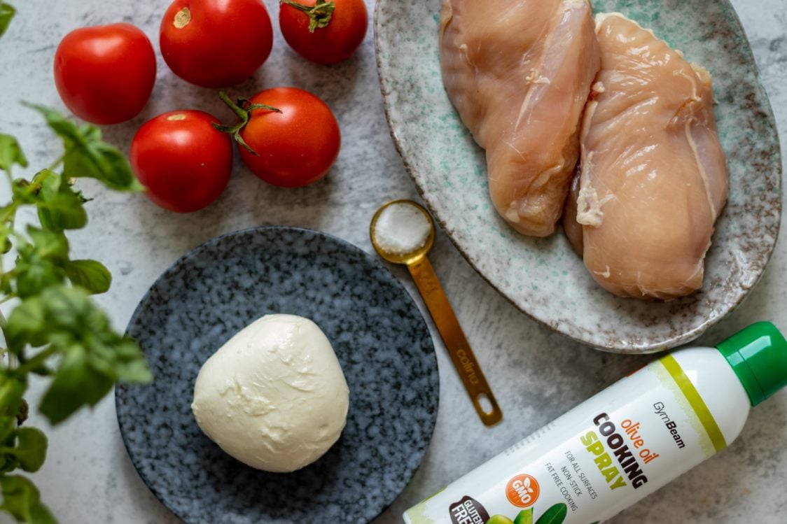 Ψητό Κοτόπουλο Caprese Ψητό Κοτόπουλο Caprese