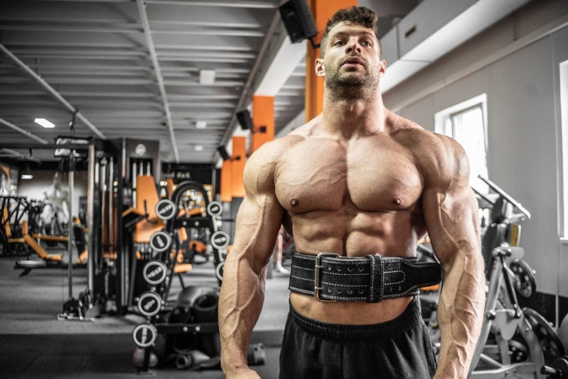 Πόσες θερμίδες καίτε με την προπόνηση ενδυνάμωσης και τα αθλήματα εσωτερικού χώρου