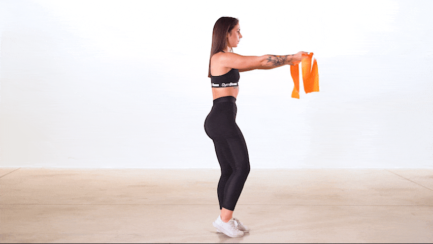 Πώς να κάνετε την άσκηση Reverse Lunge With Chest Fly;