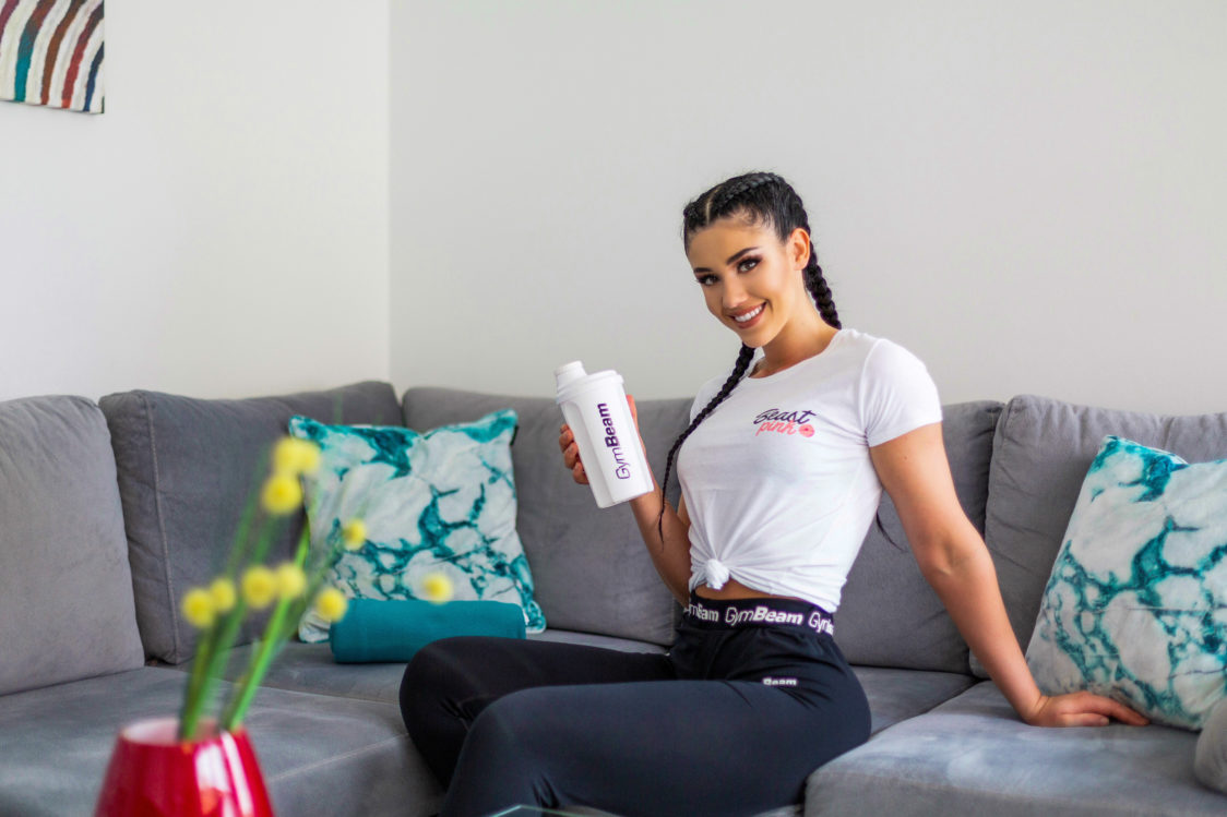 Μύθος: Η πρωτεΐνη ορού γάλακτος παχαίνει, είναι καλύτερα να χρησιμοποιείς vegan πρωτεΐνη Μύθος: Η πρωτεΐνη ορού γάλακτος παχαίνει, είναι καλύτερα να χρησιμοποιείς vegan πρωτεΐνη