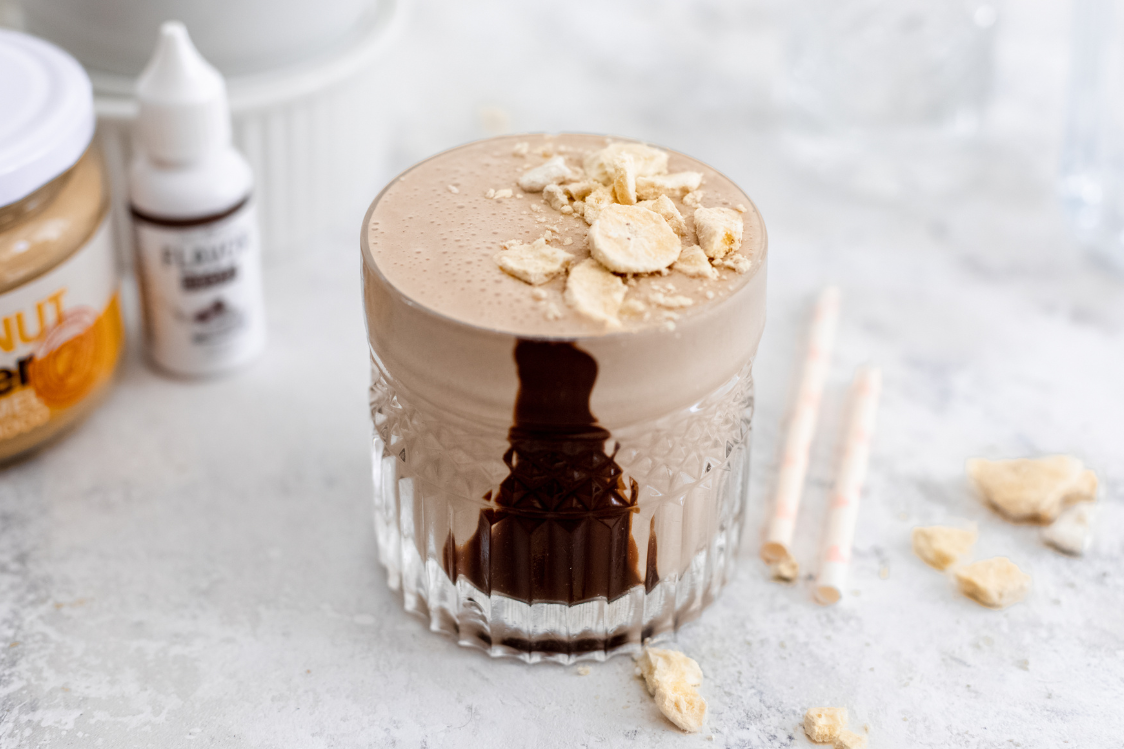 Smoothie με μπανάνα και φυστικοβούτυρο Smoothie με μπανάνα και φυστικοβούτυρο