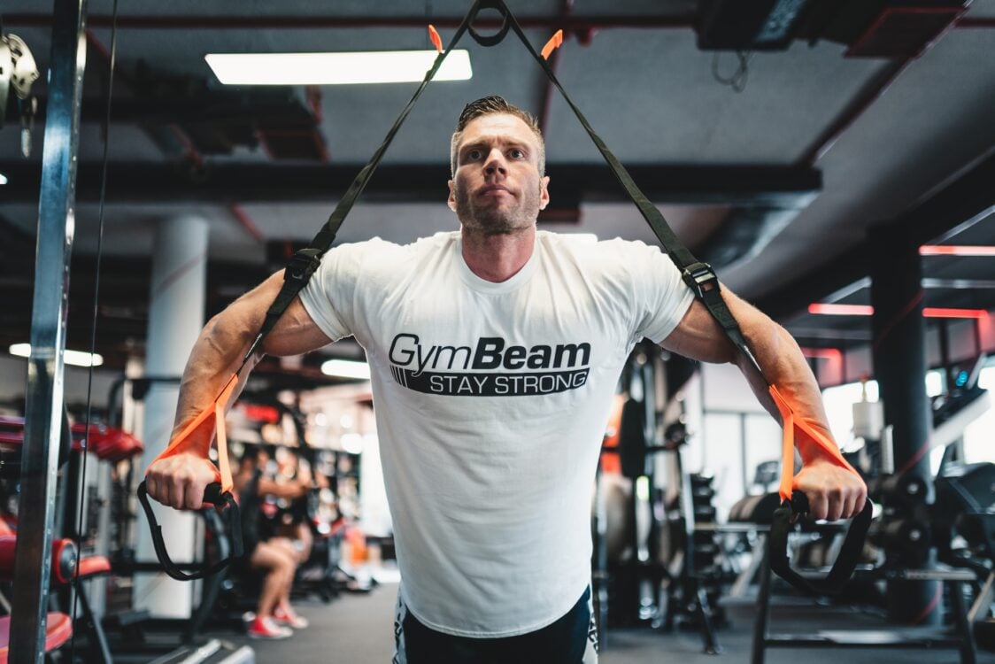 Ακολουθήστε ανθρώπους που σας εμπνέουν στα Social Media Ακολουθήστε ανθρώπους που σας εμπνέουν στα Social Media