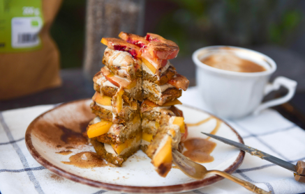 Fitness Συνταγή: Pancakes χωρίς αλέυρι με σπόρους Chia και Καρότο