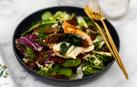 Συνταγή Fitness: Στήθος κοτόπουλου γεμιστό με σπανάκι