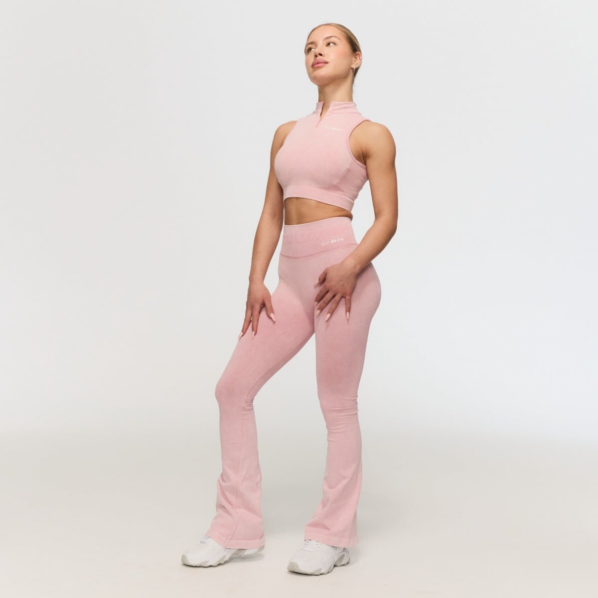 Fierce Seamless Sports Bra Baby Pink - GymBeam