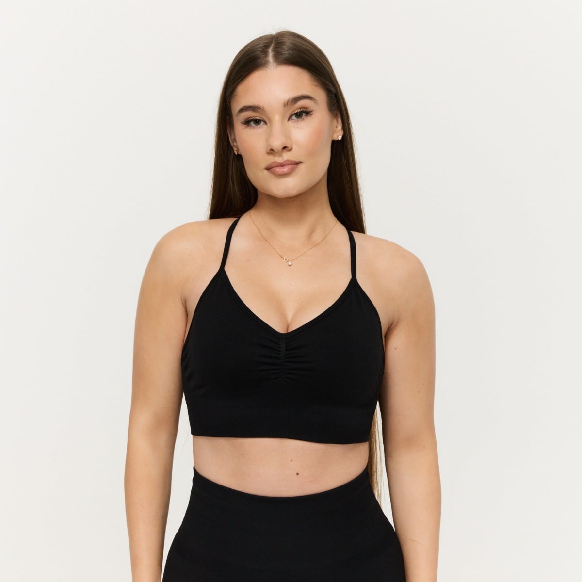 Αθλητικό Μπουστάκι Sculpt Seamless Black - GymBeam