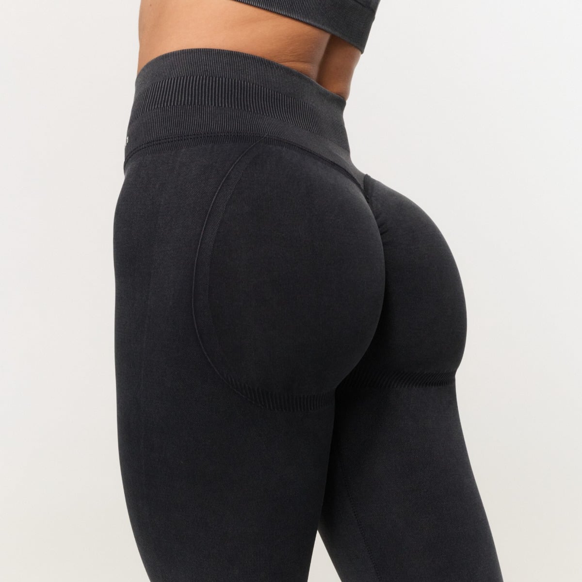 Women‘s Fierce Seamless Pants Dark Grey - GymBeam