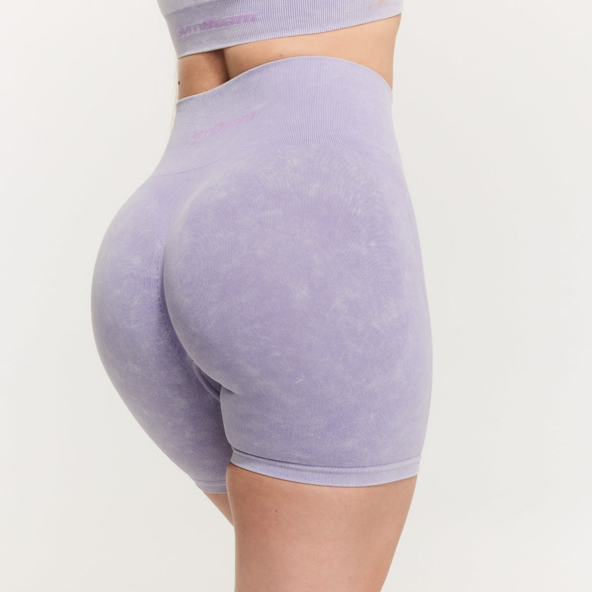 Γυναικείο σορτς Lift Seamless Violet - GymBeam