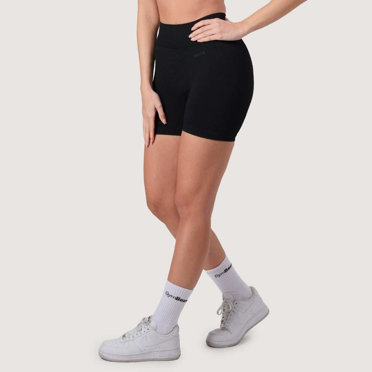 Women‘s NEO Seamless Shorts Black - GymBeam