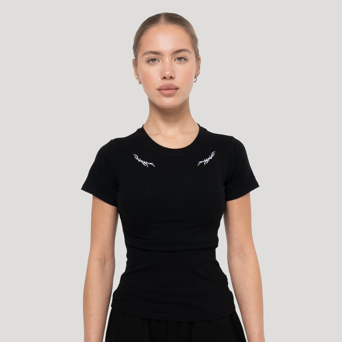 Women‘s Tribal Ribbed T-shirt Black - GymBeam